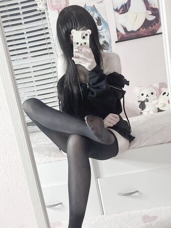 Leen Голи Изтичания OnlyFans Снимки 4