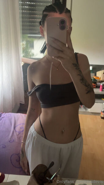 lenadevis Голи Изтичания OnlyFans Снимки 3