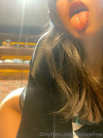 lezizeefree Голи Изтичания OnlyFans Снимки 35