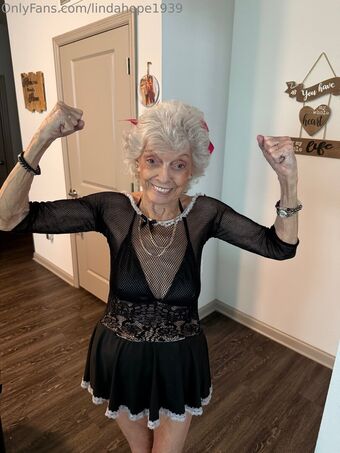 lindahope1939 Голи Изтичания OnlyFans Снимки 84