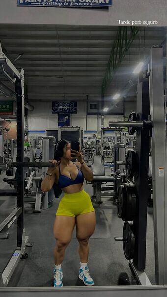 Linnnna Linnnna Голи Изтичания OnlyFans Снимки 1