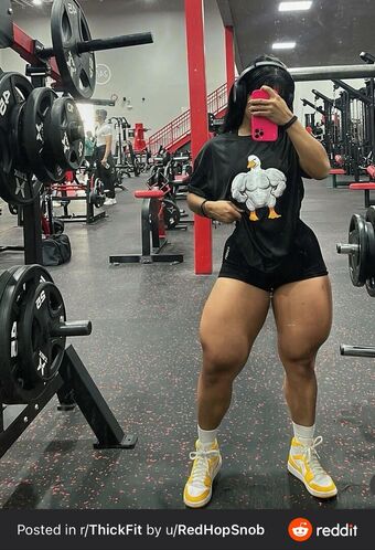 Linnnna Linnnna Голи Изтичания OnlyFans Снимки 2