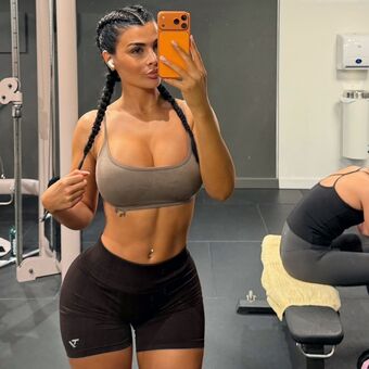 Lisa del Piero Голи Изтичания OnlyFans Снимки 500