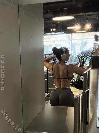 Lisa del Piero Голи Изтичания OnlyFans Снимки 506