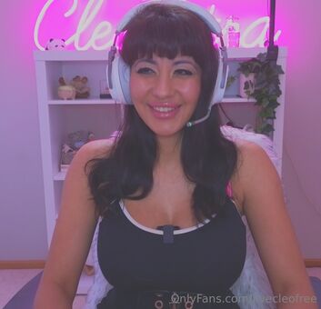 livecleofree Голи Изтичания OnlyFans Снимки 24