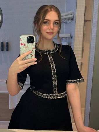 Loeya Голи Изтичания OnlyFans Снимки 12