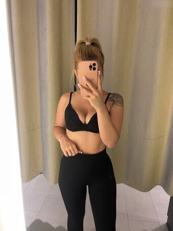 Lory Голи Изтичания OnlyFans Снимки 25