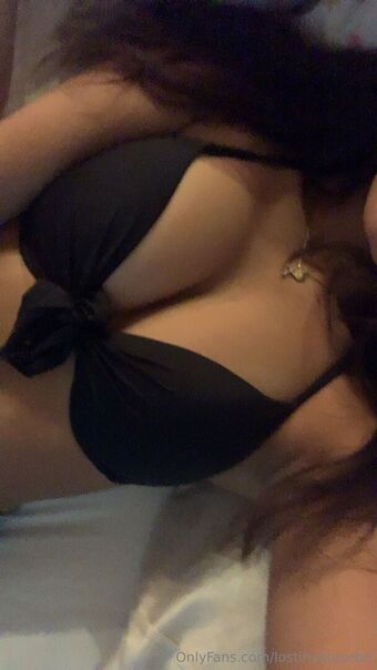 lostinyourorbit Голи Изтичания OnlyFans Снимки 4