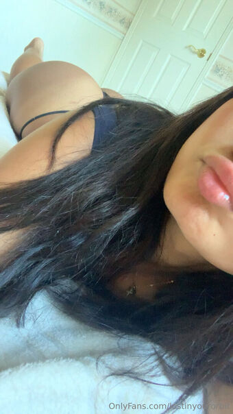 lostinyourorbit Голи Изтичания OnlyFans Снимки 7