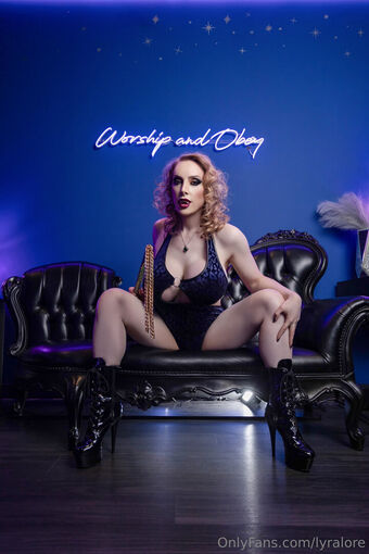 lyralore Голи Изтичания OnlyFans Снимки 16
