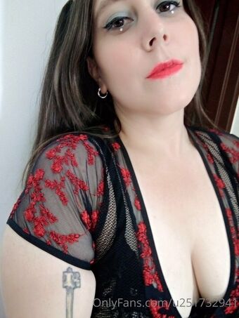 macathompson Голи Изтичания OnlyFans Снимки 1