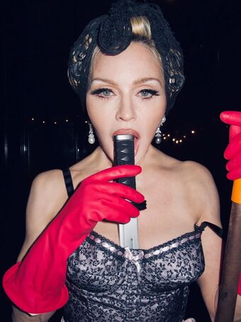 Madonna Голи Изтичания OnlyFans Снимки 96