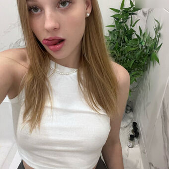 Maja-Sofie Голи Изтичания OnlyFans Снимки 13