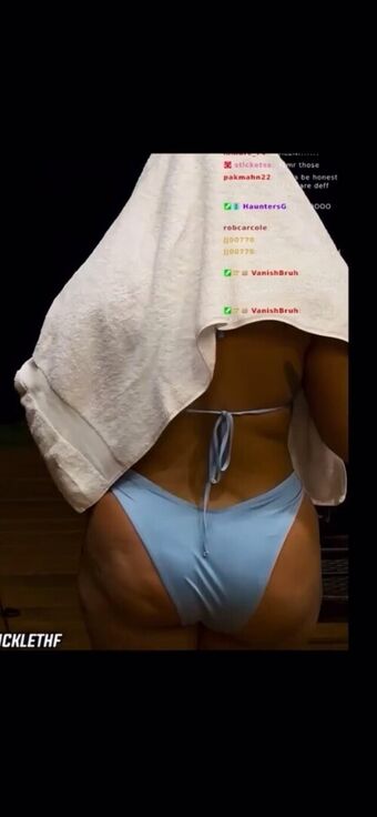 Maleni Cruz Голи Изтичания OnlyFans Снимки 212