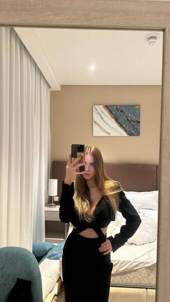 Margo Голи Изтичания OnlyFans Снимки 5