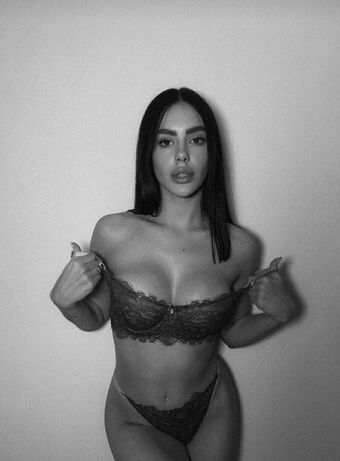 Mariamoretti Голи Изтичания OnlyFans Снимки 25