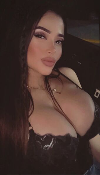 Maritza Голи Изтичания OnlyFans Снимки 33