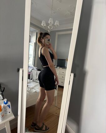 Maty Голи Изтичания OnlyFans Снимки 84