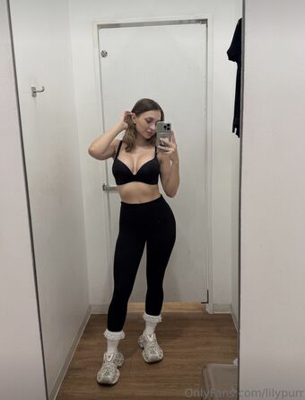 mayalis Голи Изтичания OnlyFans Снимки 15