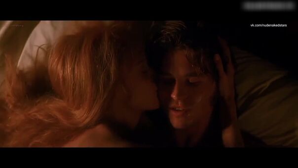Meg Ryan Голи Изтичания OnlyFans Снимки 7