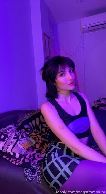 megsfrompluto Голи Изтичания OnlyFans Снимки 6