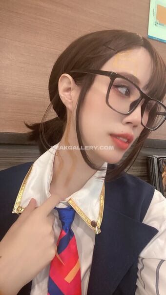 Megugami Голи Изтичания OnlyFans Снимки 2