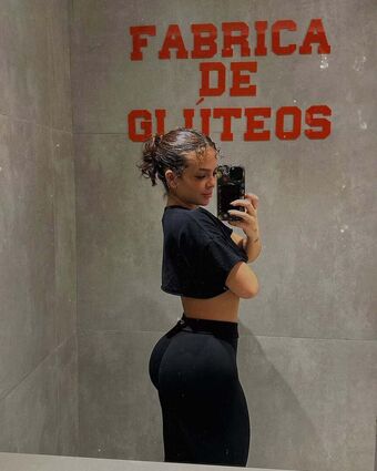 Mel Maia