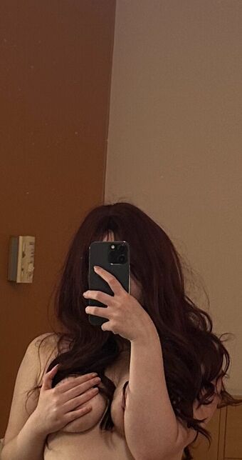 Melisa Taşkıran Голи Изтичания OnlyFans Снимки 3