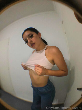 miaazora Голи Изтичания OnlyFans Снимки 9