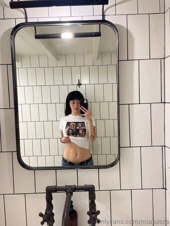 miaazora Голи Изтичания OnlyFans Снимки 11