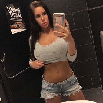 miini Голи Изтичания OnlyFans Снимки 17