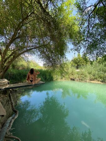 Mikaash Голи Изтичания OnlyFans Снимки 36