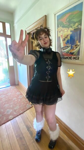 Milabloom Голи Изтичания OnlyFans Снимки 8