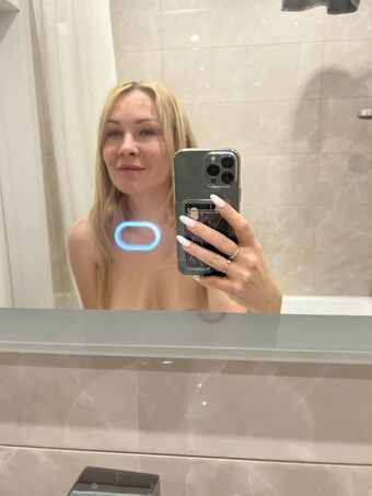 Milavy Голи Изтичания OnlyFans Снимки 17