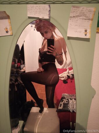 millenesg Голи Изтичания OnlyFans Снимки 8