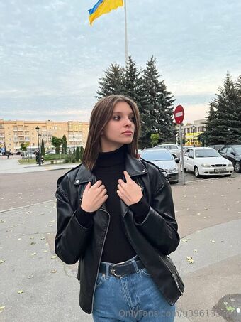mini_dashunka Голи Изтичания OnlyFans Снимки 3