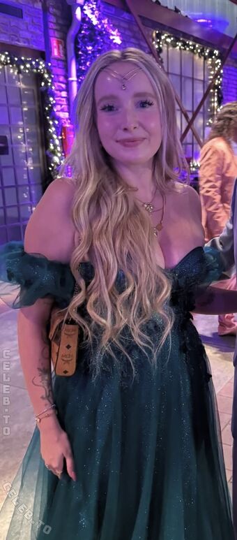 MinusElf Голи Изтичания OnlyFans Снимки 89