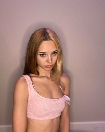 minyrabbit Голи Изтичания OnlyFans Снимки 2