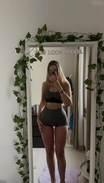 mischiidc Голи Изтичания OnlyFans Снимки 15
