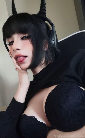 Misschalice Голи Изтичания OnlyFans Снимки 9