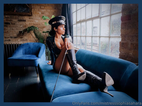 mistresssophiasahara