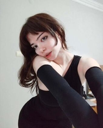 Mitsurigen Голи Изтичания OnlyFans Снимки 5