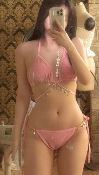 Miu-cosplayer