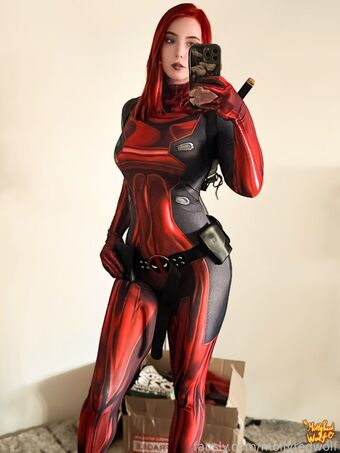 MollyRedWolf