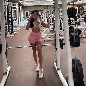 Monabutnotlisa Голи Изтичания OnlyFans Снимки 2