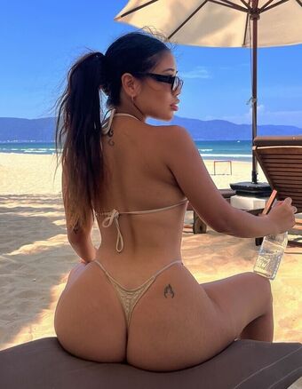Moraigne Голи Изтичания OnlyFans Снимки 6