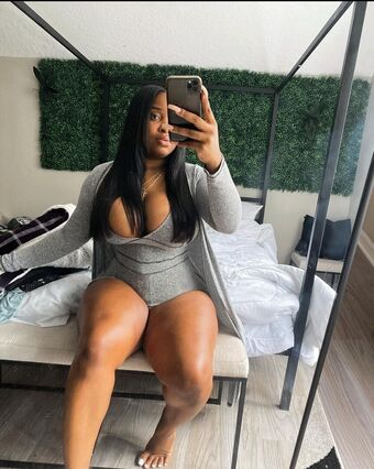 MsixElaaVip Голи Изтичания OnlyFans Снимки 21