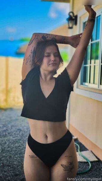 Mylilgirl Голи Изтичания OnlyFans Снимки 1