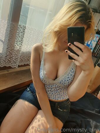 mysty_binx Голи Изтичания OnlyFans Снимки 57
