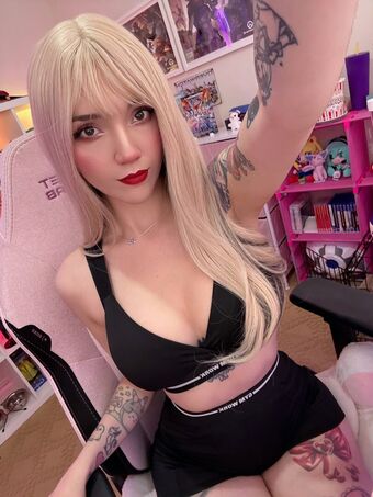 Naannylee Голи Изтичания OnlyFans Снимки 18